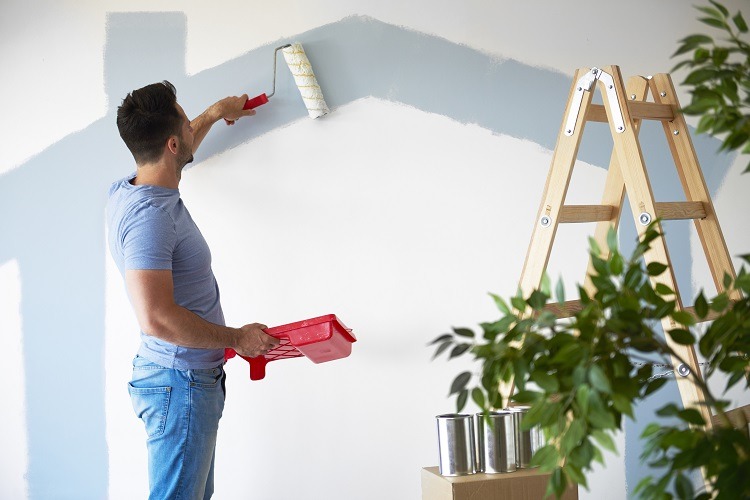 هر چند وقت یکبار باید خانه خود را رنگ کنید؟